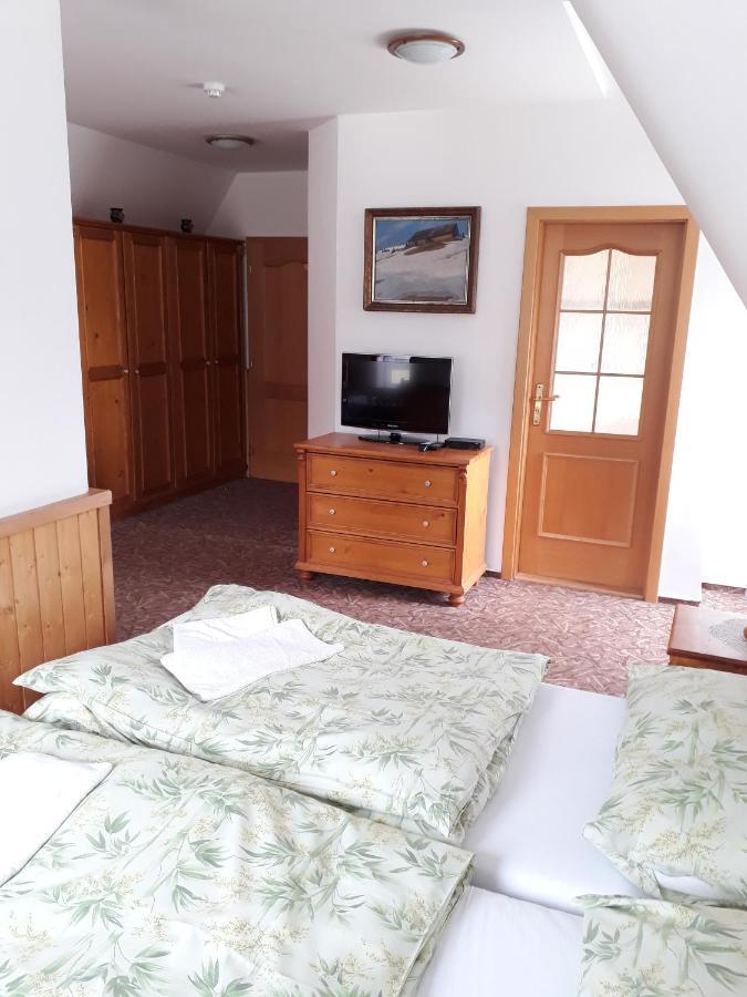 Špindlerŭv Mlýn Pension Krakonos מראה חיצוני תמונה
