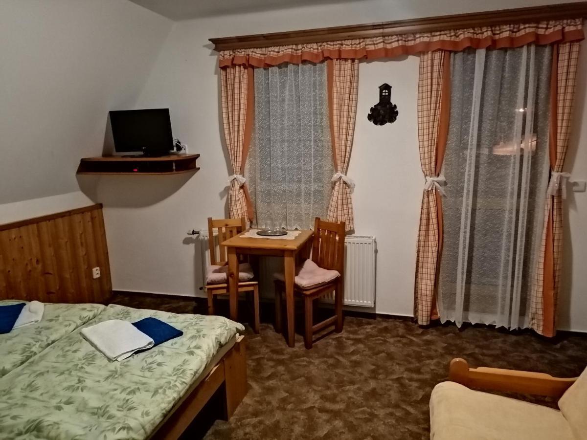 Špindlerŭv Mlýn Pension Krakonos מראה חיצוני תמונה